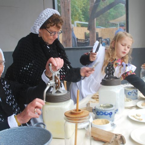 kledingverhuur flaeijel flayel